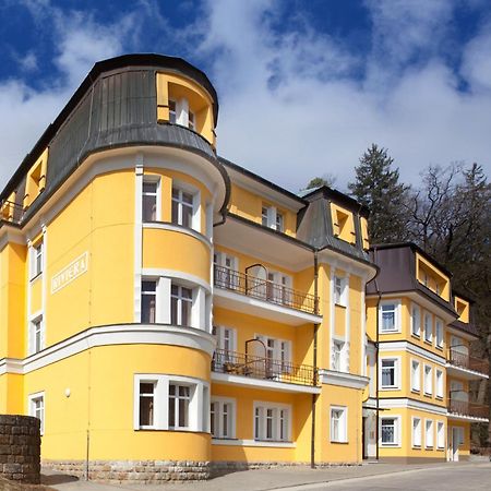 Riviera Hotel Luhacovice Ngoại thất bức ảnh